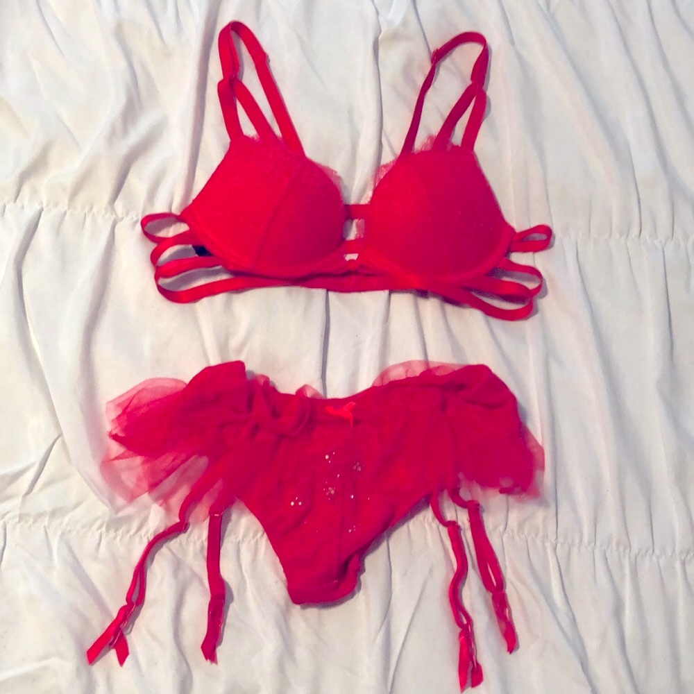 Beautiful VS bra and panty set